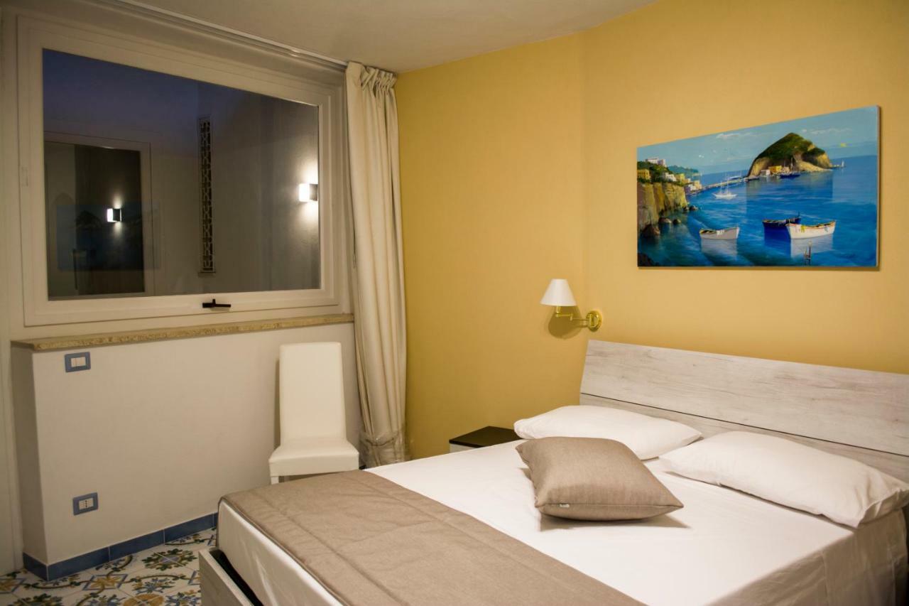 Villa Marylu' Ischia Exteriör bild