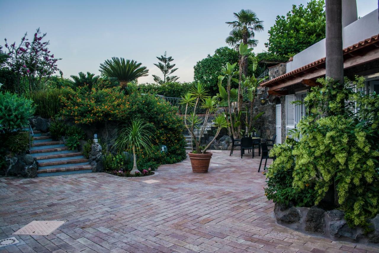 Villa Marylu' Ischia Exteriör bild